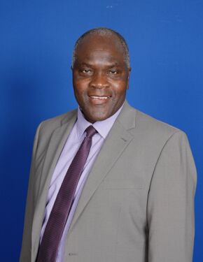 E Moyo